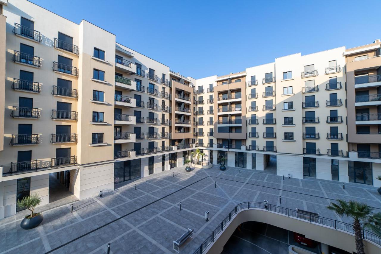 Apartments Tulip Podgorica Exteriör bild